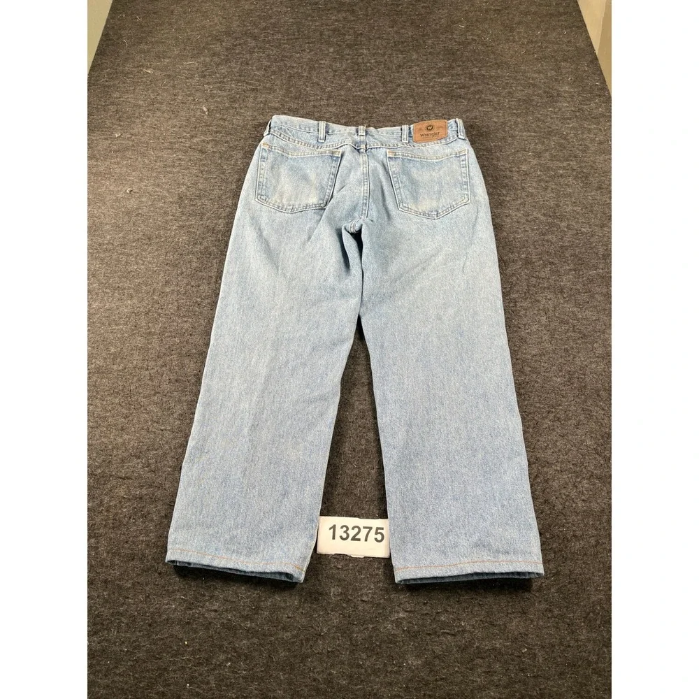 Wrangler Jeans Mens 34x30 Blue Denim Cotton Light Wash Casual Straight Leg